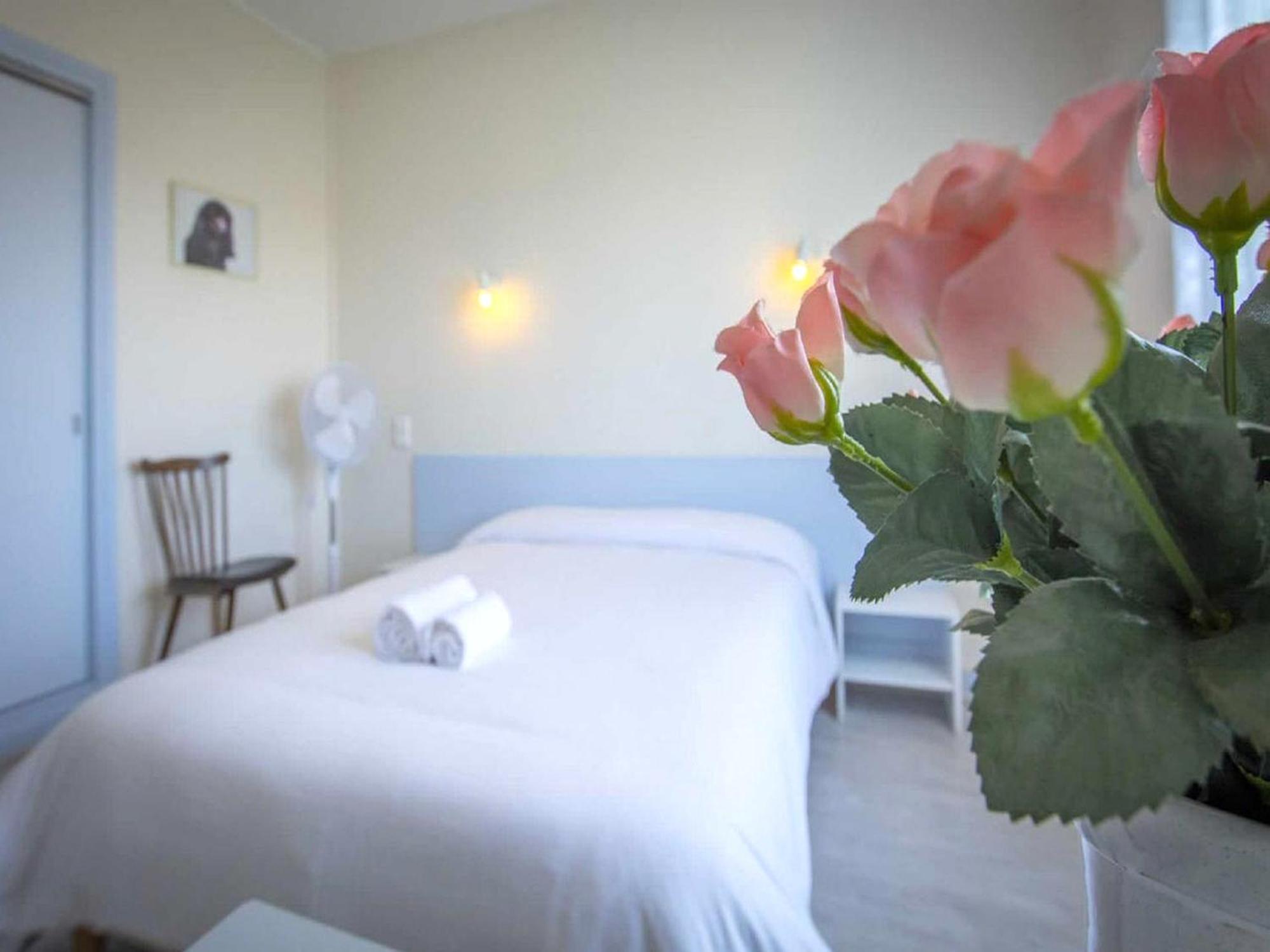 Le Relais De La Route Bleue Ξενοδοχείο Saint-Loup  Εξωτερικό φωτογραφία
